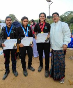 in Needle& thread race the winners are Roshni,Guriya nd Neha Kumari from HS 1st year.